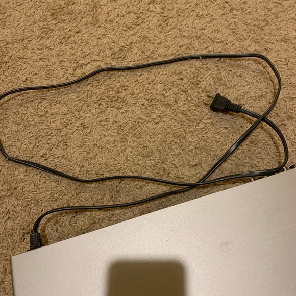 SONY DVD player with HDMI - Picture 15 of 16